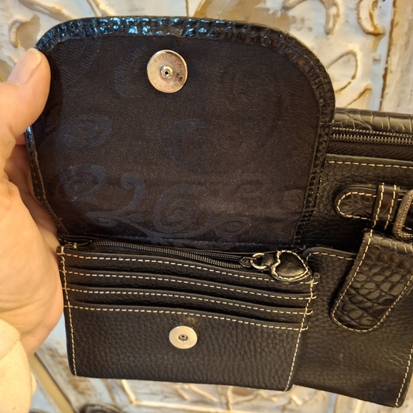 Brighton Black Pebbled Leather Croc-embossed Wallet Organizer.  - Picture 13 of 16
